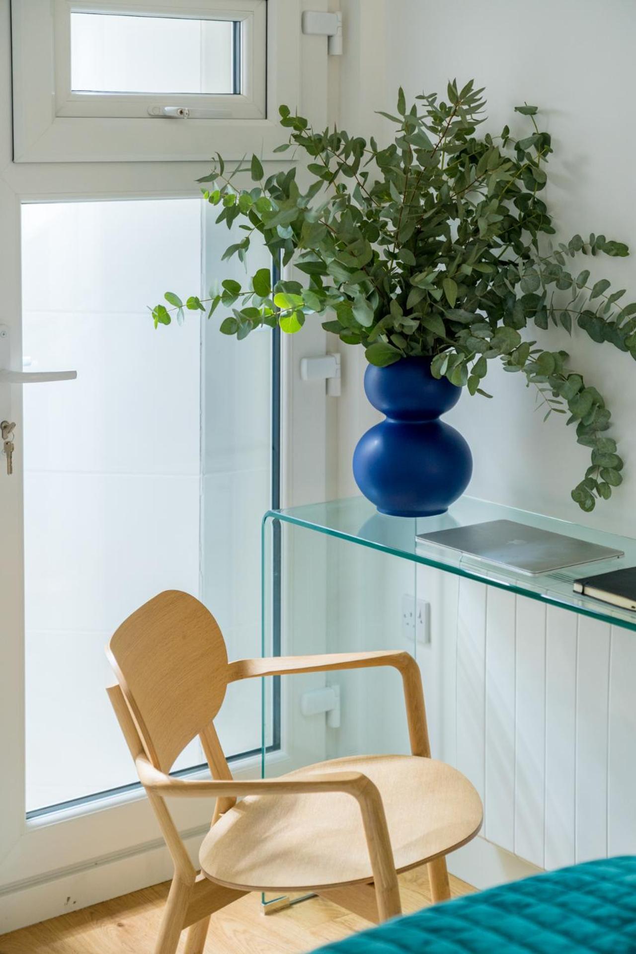 Appartamento Niru Experience Stylish Garden Getaway *